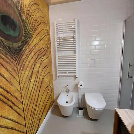 Alojamento de Acomodação e Pequeno-almoço O' Panar Al Duomo Nápoles